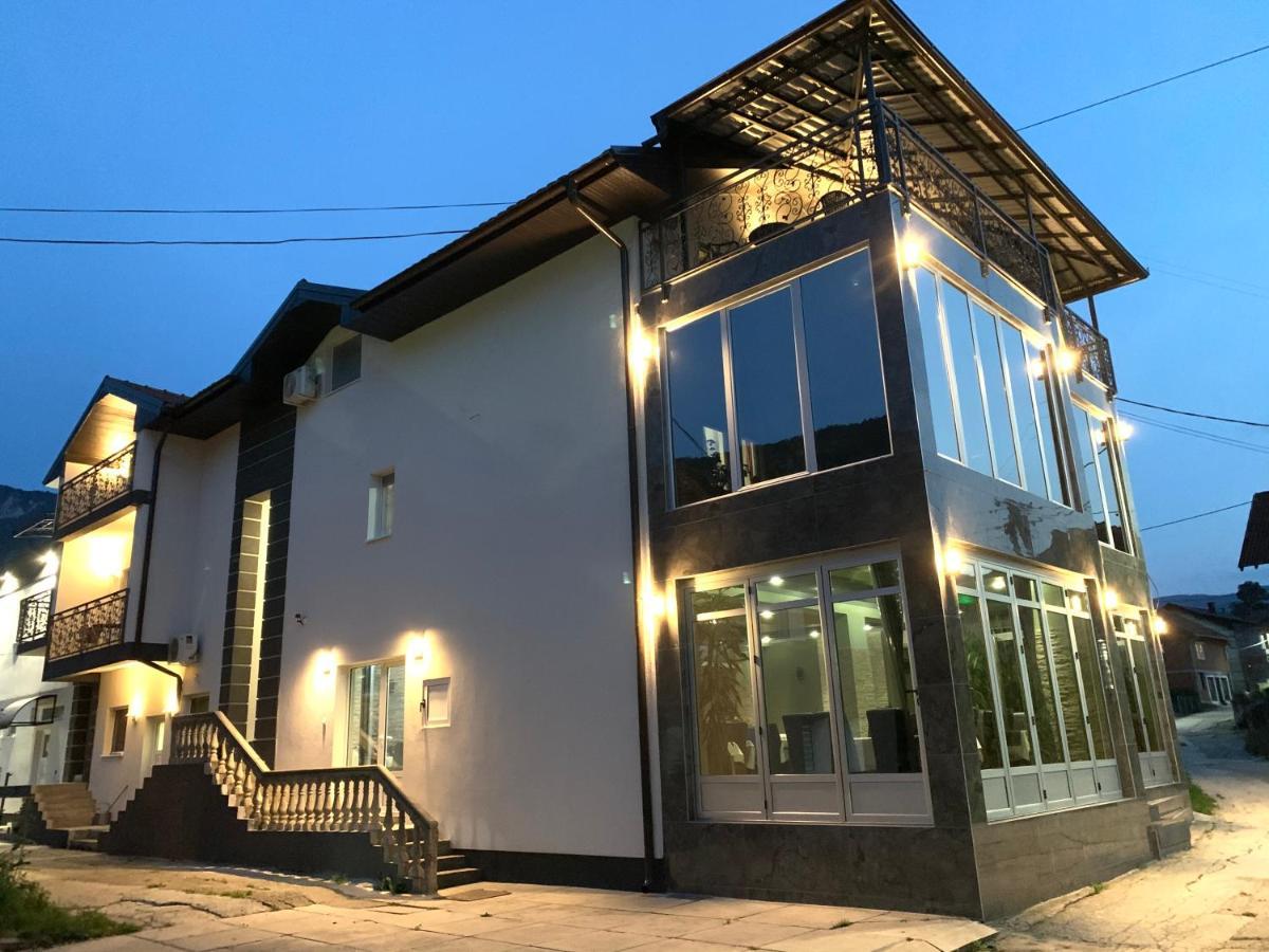 Prenociste & Restoran - Kasic Bed & Breakfast Brodarevo Exterior foto