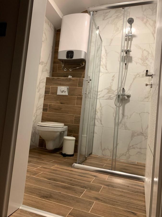 Prenociste & Restoran - Kasic Bed & Breakfast Brodarevo Exterior foto